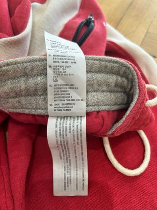 Pantalón chándal Abercrombie & Fitch rojo