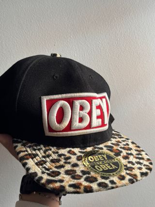 Gorra Obey Leopardo