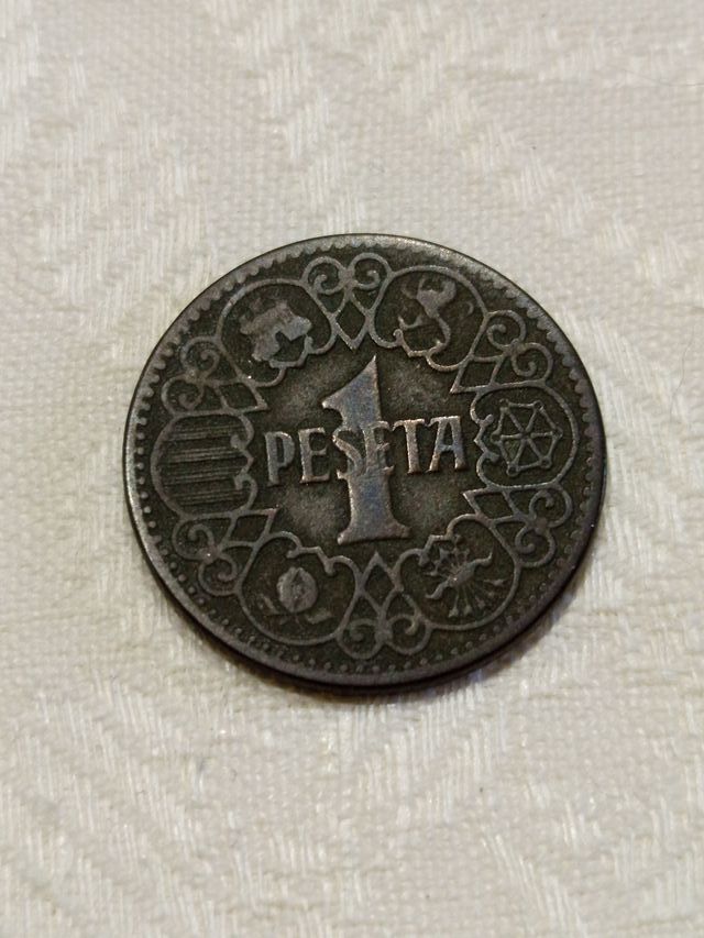 MONEDA DE 1 PESETA (1944)