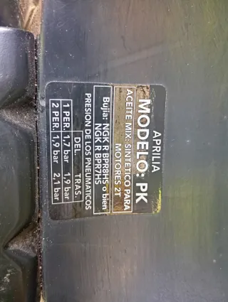 Asiento Aprilia una plaza en perfecto estado