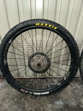 Ruedas DT Swiss XR1650