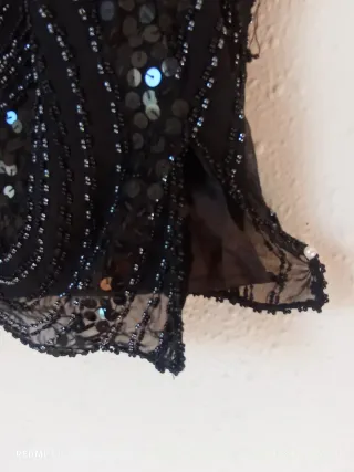 Blusa fiesta pedrería negra talla M