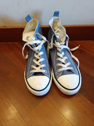 Scarpe Donna-Uomo simili alle Converse All Star