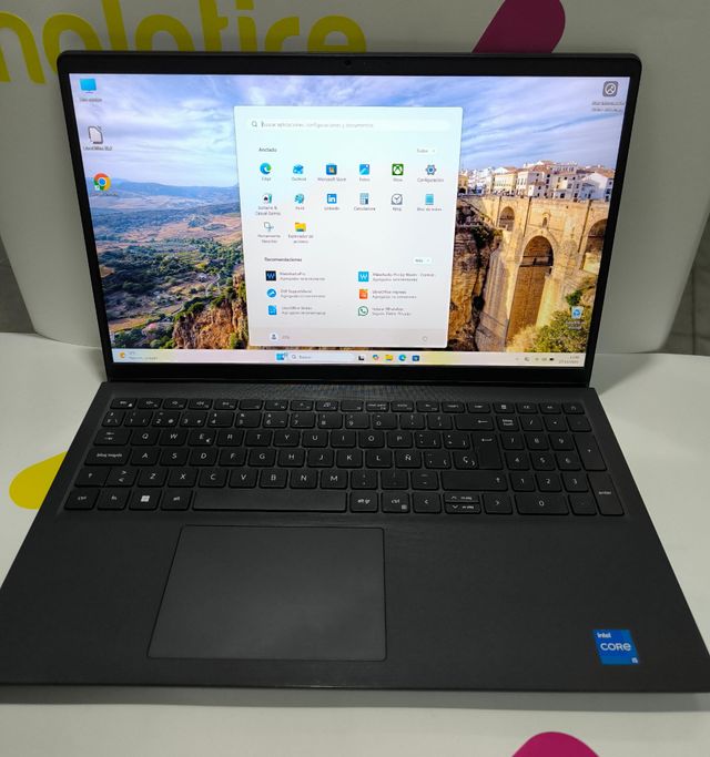 Portatile Dell Vostro 3520 i5 16GB 512GB