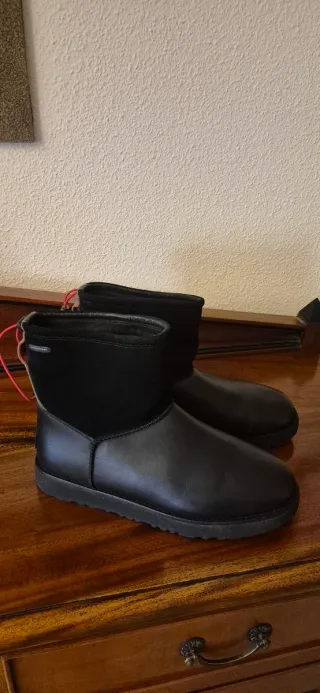 Botas UGG Hombre Negras Talla 43 Nuevas