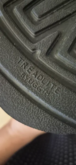 Botas UGG Hombre Negras Talla 43 Nuevas