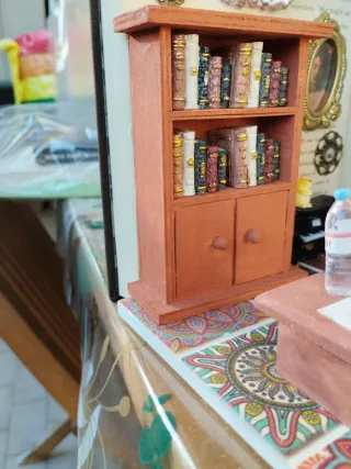 Scultura libro miniatura