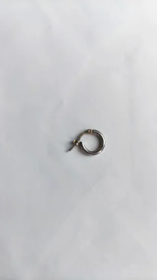 Orecchino cerchio argento liscio