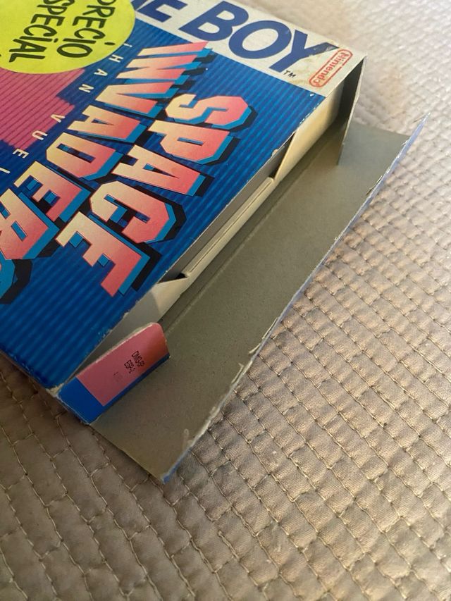 SPACE INVADERS Game Boy Nintendo