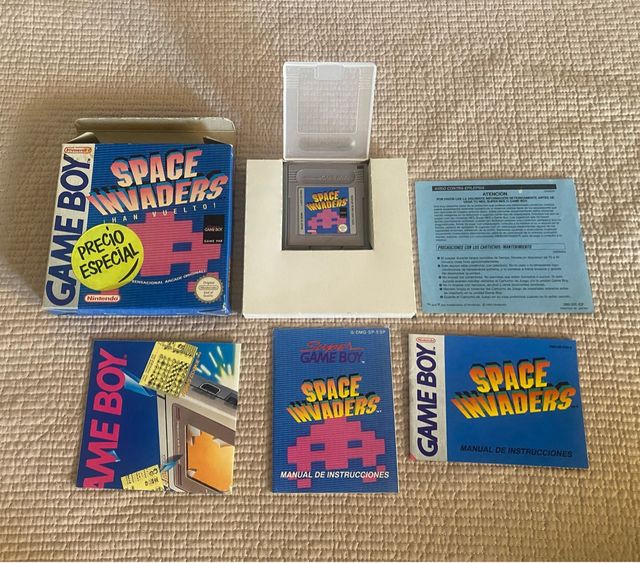 SPACE INVADERS Game Boy Nintendo