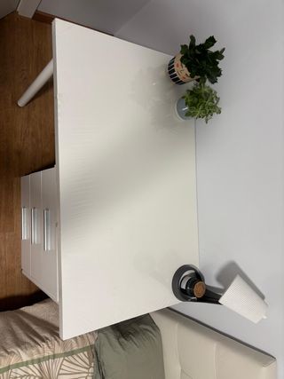 Escritorio blanco Ikea