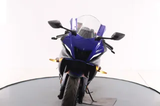 YAMAHA R7 A2 2022
