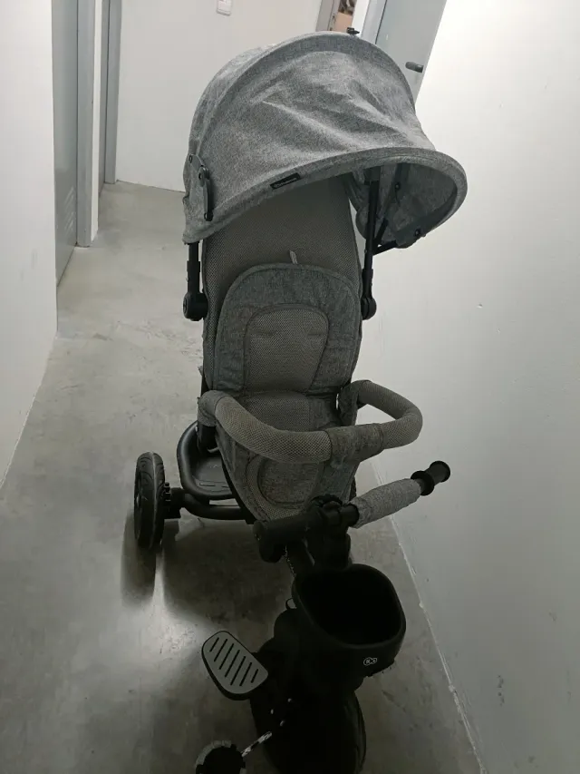 Cochecito Kinderkraft Evolutivo Gris