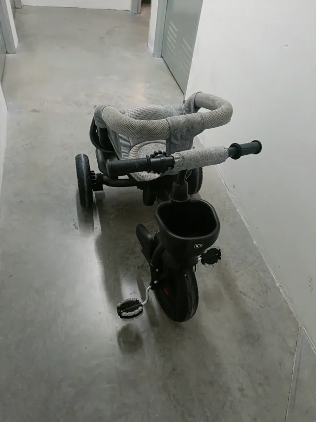 Cochecito Kinderkraft Evolutivo Gris