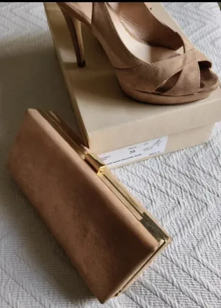 Lote Fiesta: Zapatos, Bolso, Collar y Flor