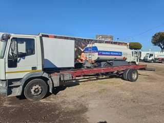 IVECO  150 E 24 2002