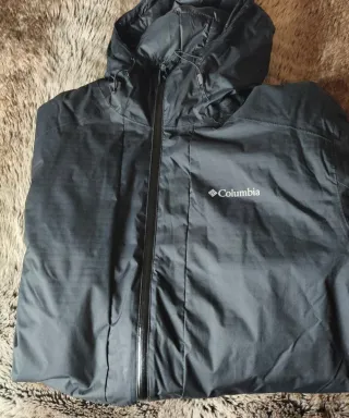 Abrigo Columbia Negro