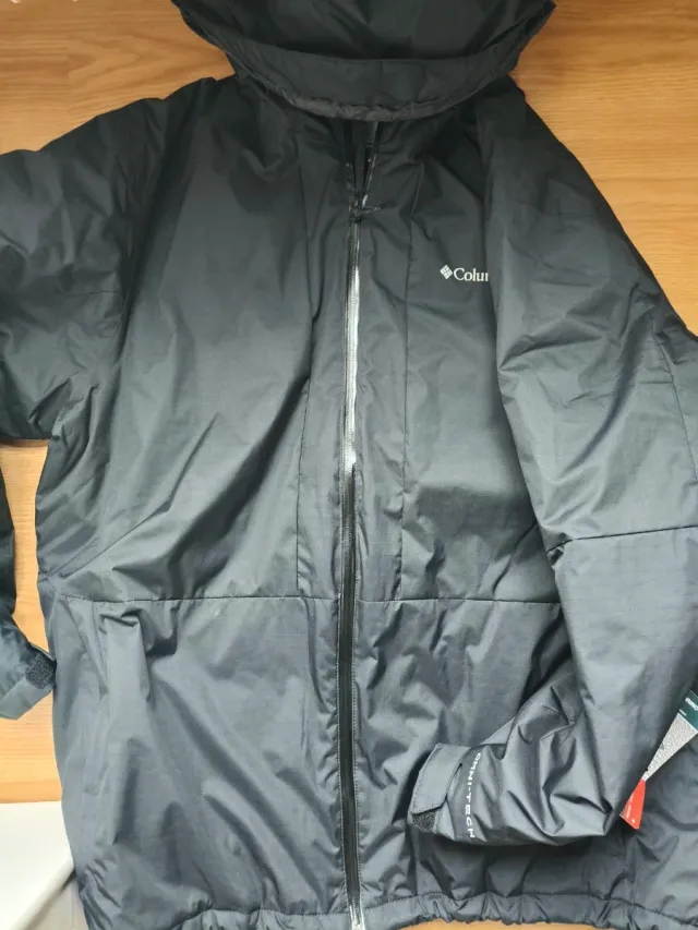 Abrigo Columbia Negro