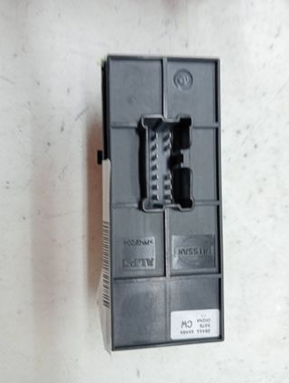 MANDO ELEVALUNAS DELANTERO DERECHO NISSAN LEAF