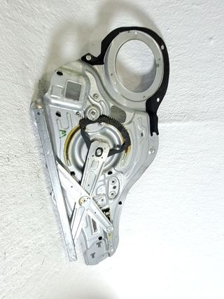 ELEVALUNAS DELANTERO DERECHO KIA SPORTAGE III (SL) (2)