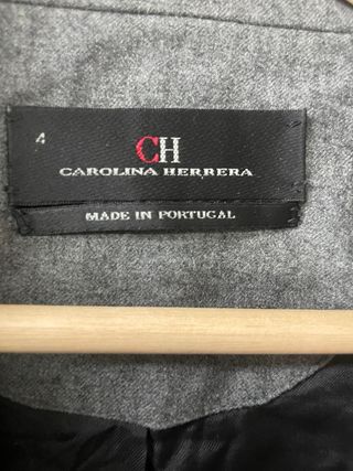 Americana Carolina Herrera Talla XS