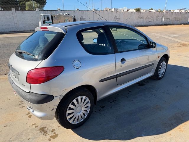 Peugeot 206 1999