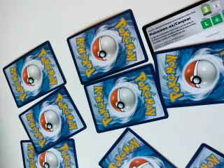 Lotto carte Pokémon Glaceon e altri