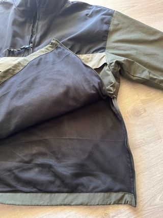 Cortavientos Pull&Bear bicolor Talla S