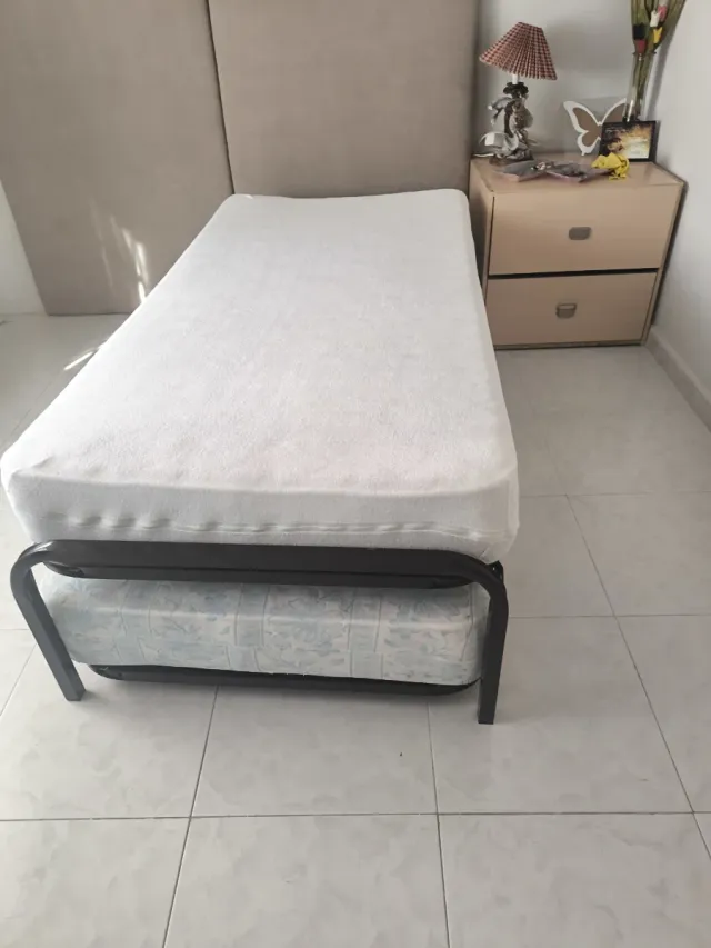 Cama nido metálica y madera