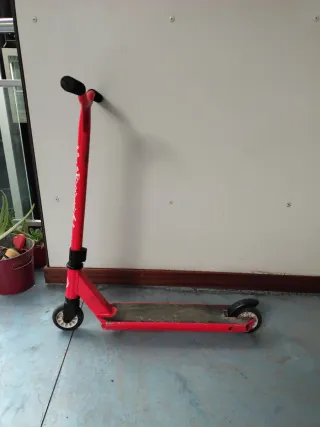 Patinete Rojo Decathlon