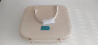 Maletín Young Living Aceites Esenciales Beige