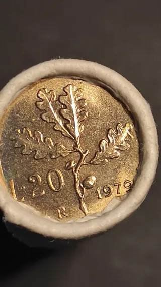 N. 2 rotoli da 20 Lire , FDC , del 1974 e 1979