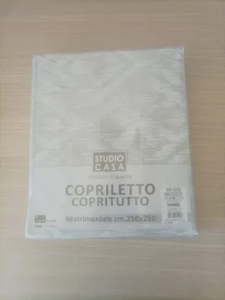 Copriletto Matrimoniale Studio Casa