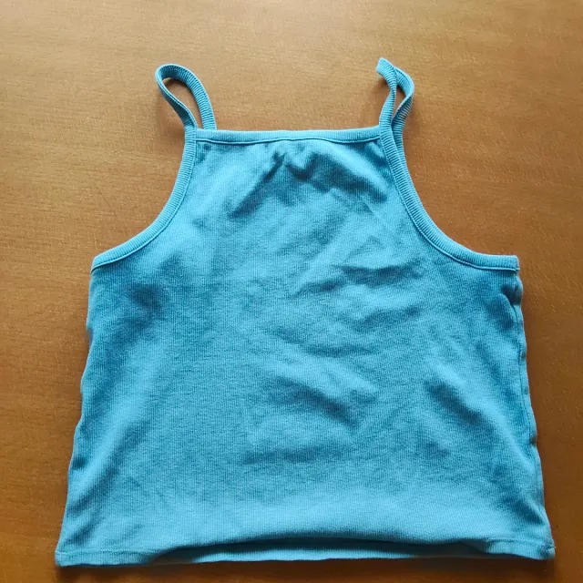 Top mango azul de tirantes