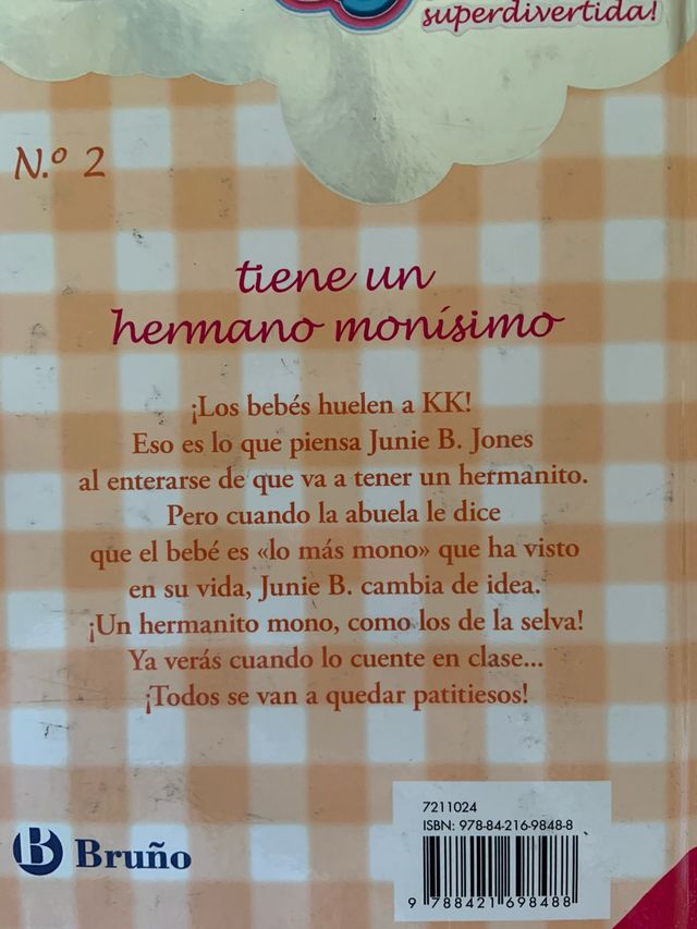 Junie B. Jones y el autobús apestoso (Spanish E...