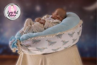 Cojín para reborn ballenitas celeste T.XL