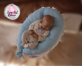 Cojín para reborn ballenitas celeste T.XL