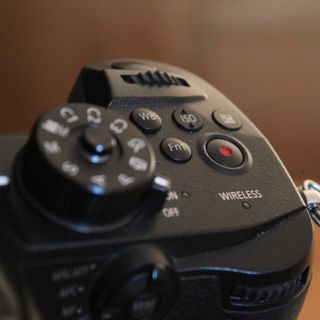 Panasonic GH5 + Leica 12-60mm