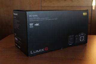 Panasonic GH5 + Leica 12-60mm