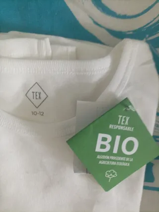 Dos Camisetas interiores algodón BIO Talla 10-12 a