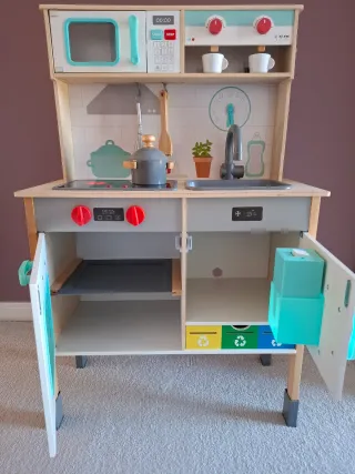 Cocina de madera infantil