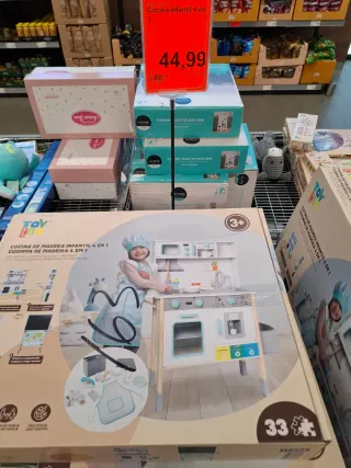 Cocina de madera infantil