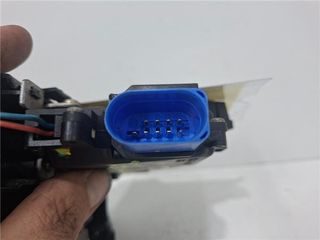 CIERRE ELECTROMAGNETICO DEL. IZDO. AUDI A8 (4E)(2002->) 4.2 QUATTRO [4,2 LTR. - 246 KW V8 40V]