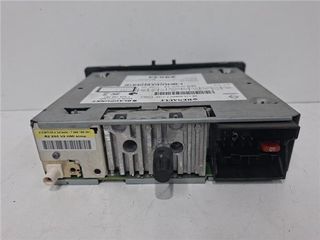 RADIO / CD RENAULT SCENIC III (JZ)(2009->) 1.9 GRAND DYNAMIQUE [1,9 LTR. - 96 KW DCI DIESEL FAP]