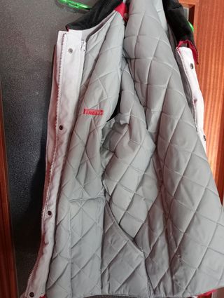 Chaqueta Pirelli Roja Talla L