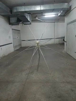 Estructura sombrilla plegable