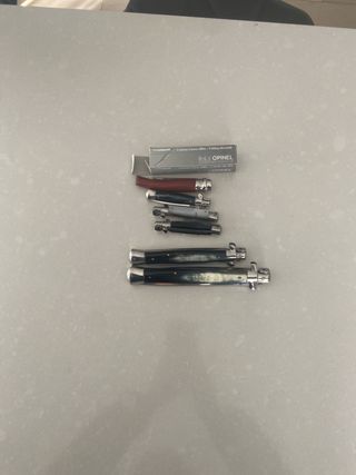 Coltellino Opinel e altri da collezione