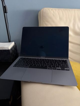 MacBook Air M1 13 Plata/Gris Espacial