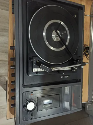 Tocadiscos Ocnoson / Emerson