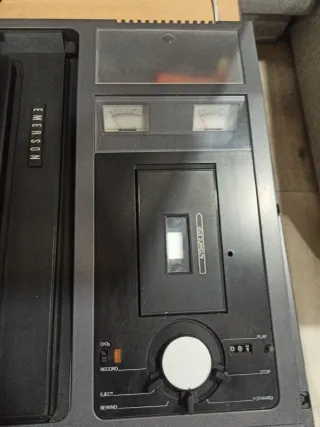 Tocadiscos Ocnoson / Emerson